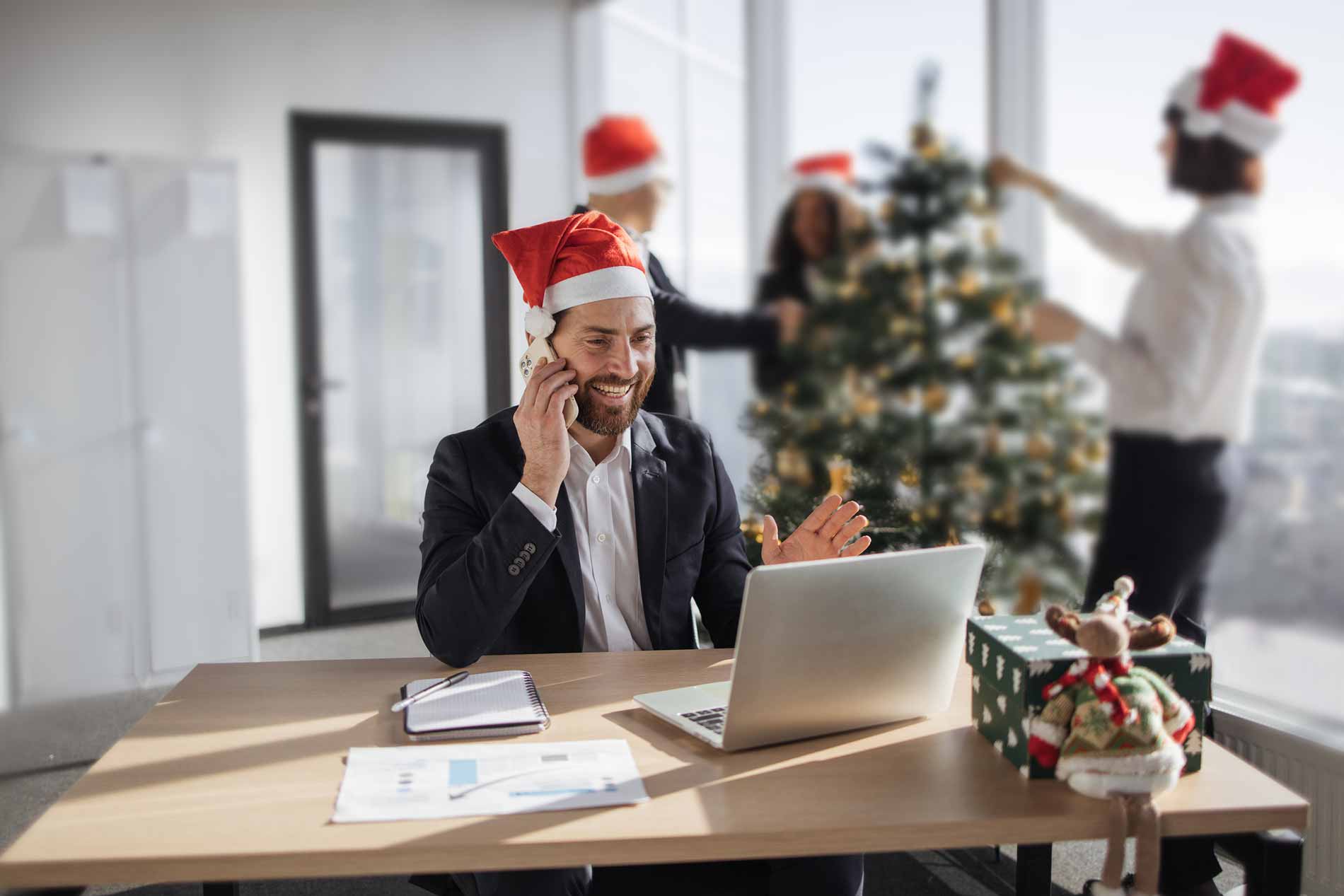 Pourquoi offrir un sapin de Noël est un cadeau original pour les entreprises